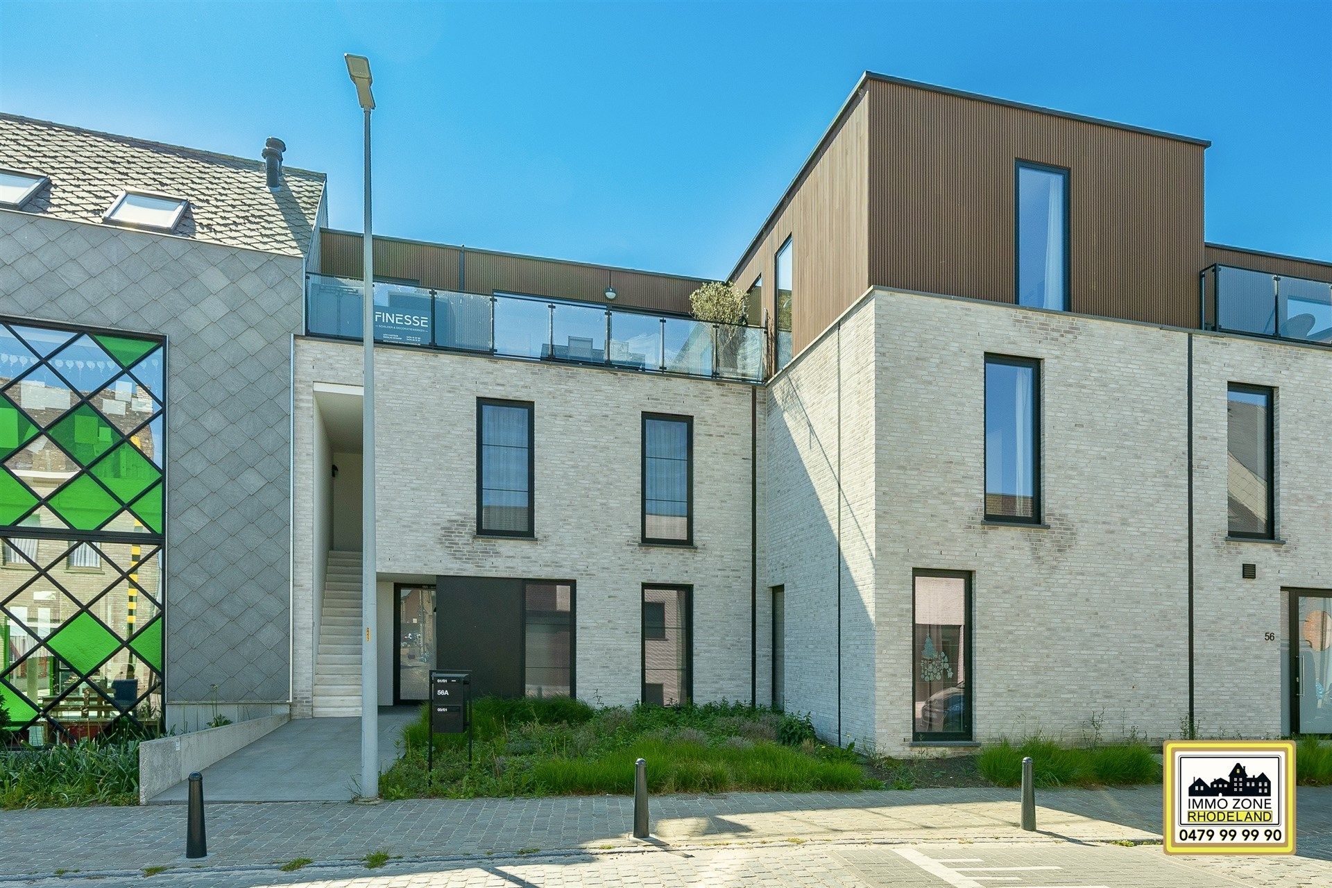 Lichtrijk appt met 2 slpks, 3 terrassen, garage, staanplaats foto 3