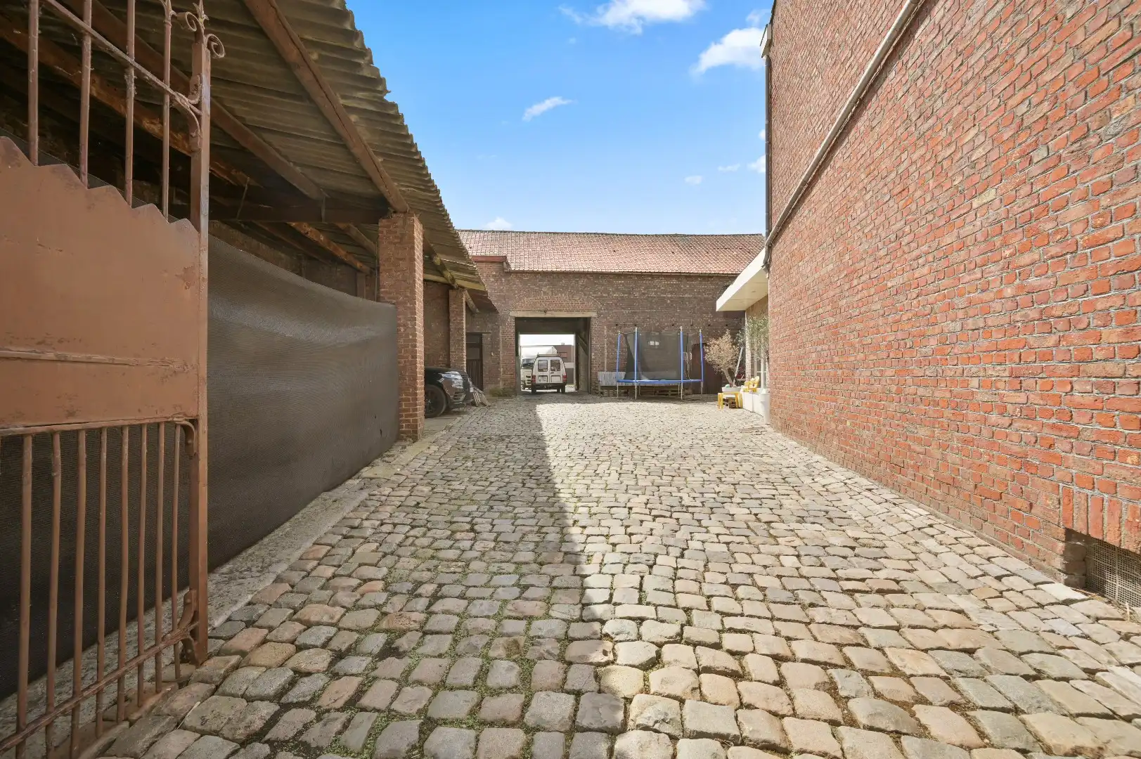 Unieke eigendom met instapklare woning, bijgebouw en uitzonderlijk potentieel op ruim perceel foto 26
