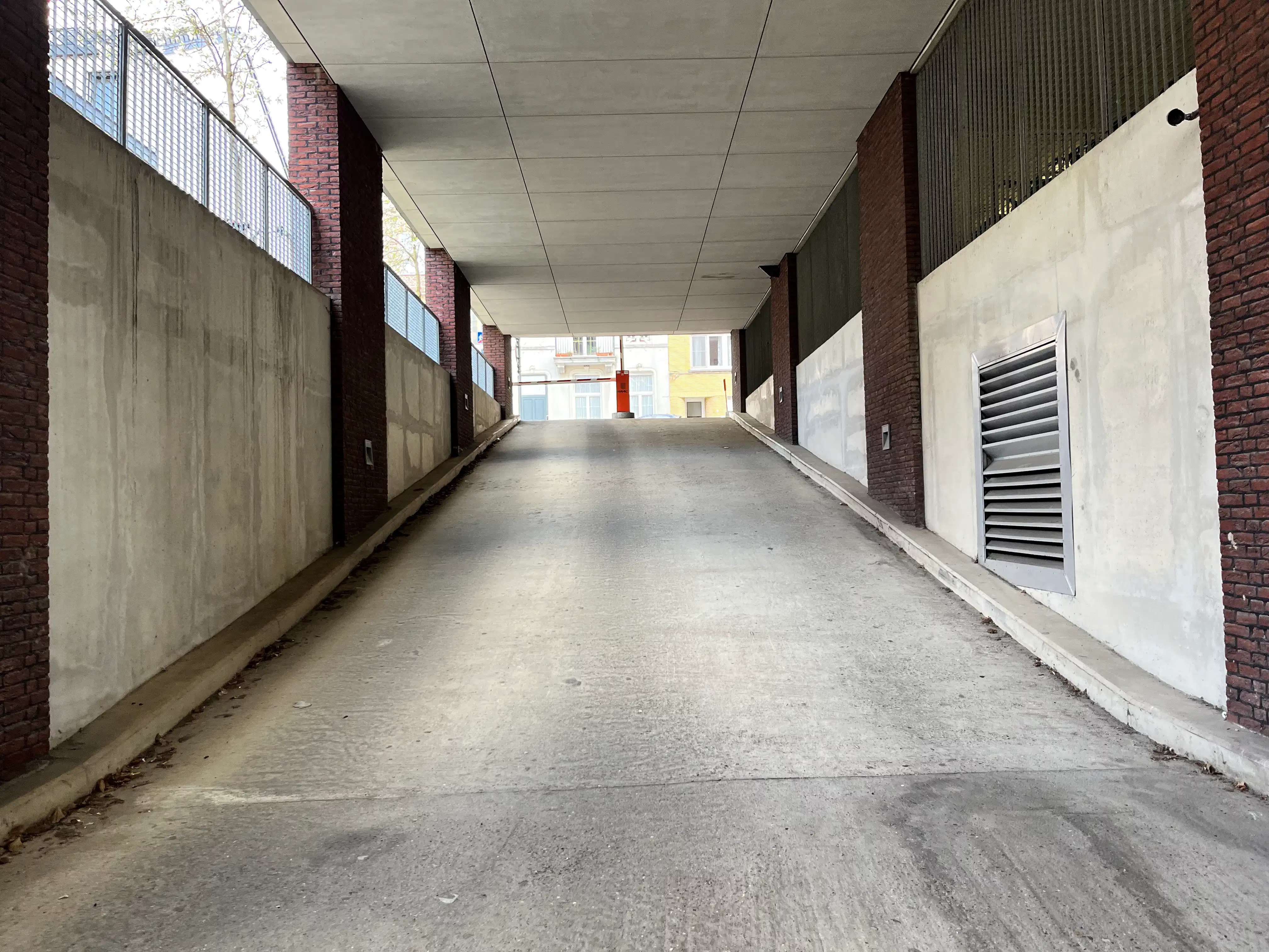 Ruime ondergrondse parkeerplaats te koop in hartje Leuven – Residentie Cartijenveld foto 11