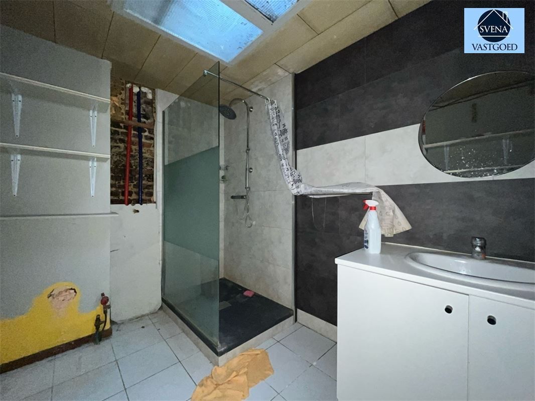 VERDER TE RENOVEREN WONING MET 3 SLAAPKAMERS foto 5