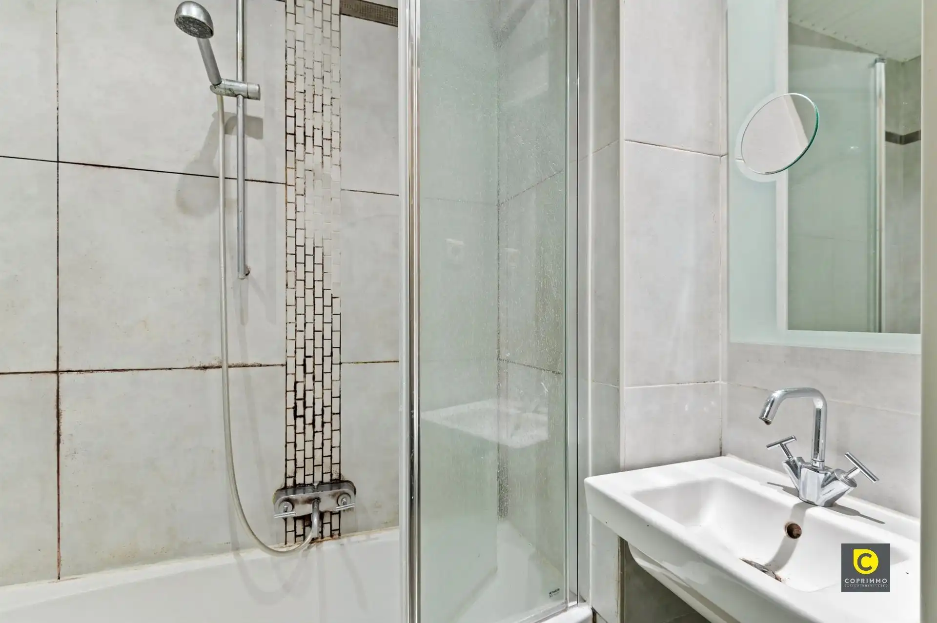 Verzorgd gebouw met 3 appartementen foto 5