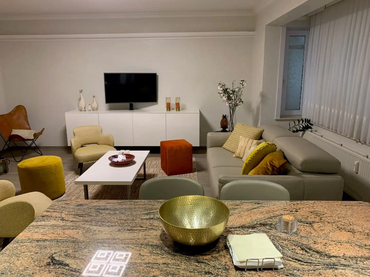 Gemeubeld tweeslaapkamerappartement met terras vlak aan de Zeedijk Oostende foto 20