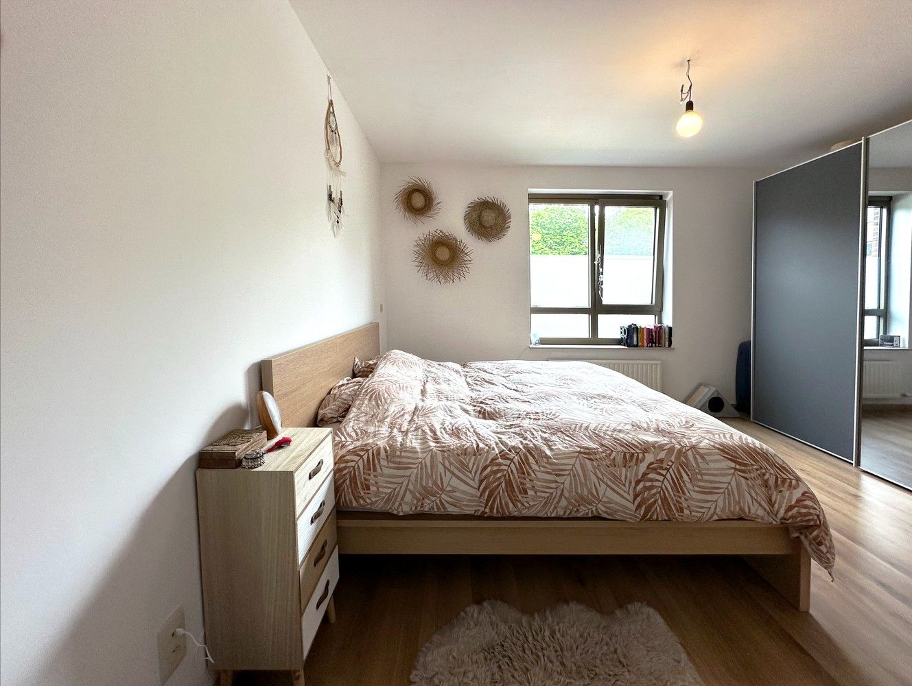 Gloednieuw, gelijkvloers appartement met 2 slaapkamers & autostaanplaats! foto 4