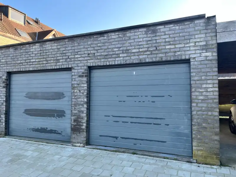 2 slaapkamer app met terras en garage foto 4