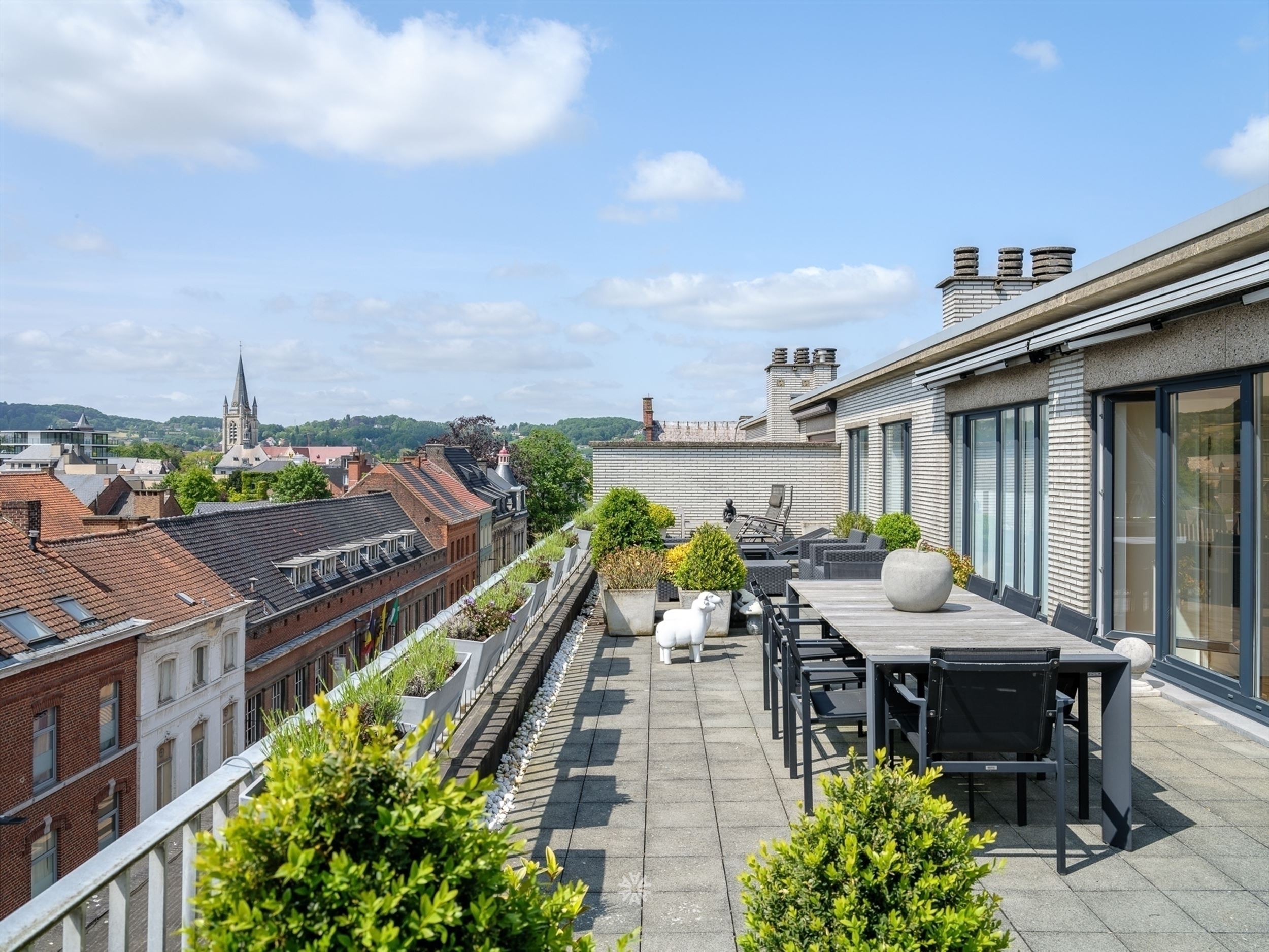 Penthouse met 200m² terras en adembenemend zicht foto 10