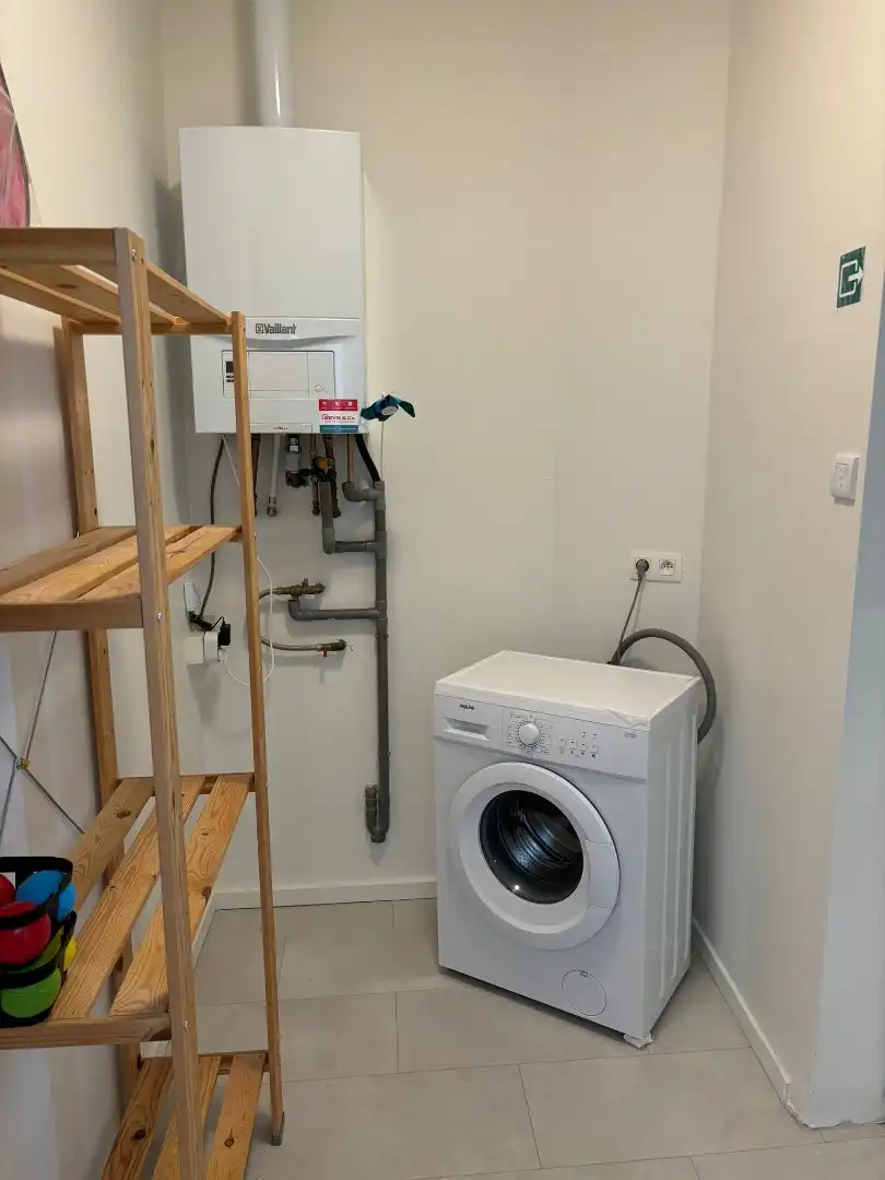 Lichtrijk, hip appartement met 1 slaapkamer, vlak aan zee in Raversijde foto 10