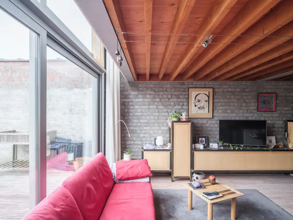 Unieke duplex-appartement met loft-allures en terras op een boogscheut van het centrum van Gent. foto 2