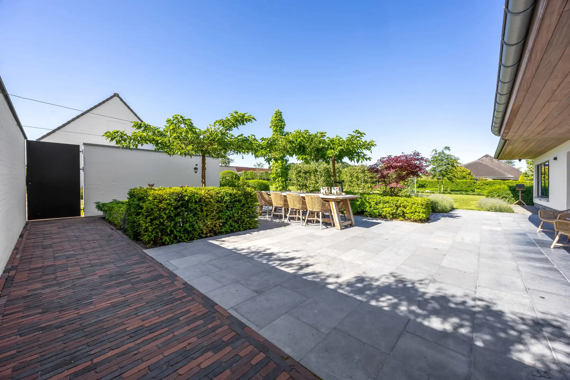 Luxueuze villa met bijgebouw en mogelijkheid tot aankoop achtergelegen weilanden.  foto 22