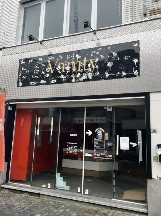 Handelspand te huur in het centrum van Mol foto {{pictureIndex}}