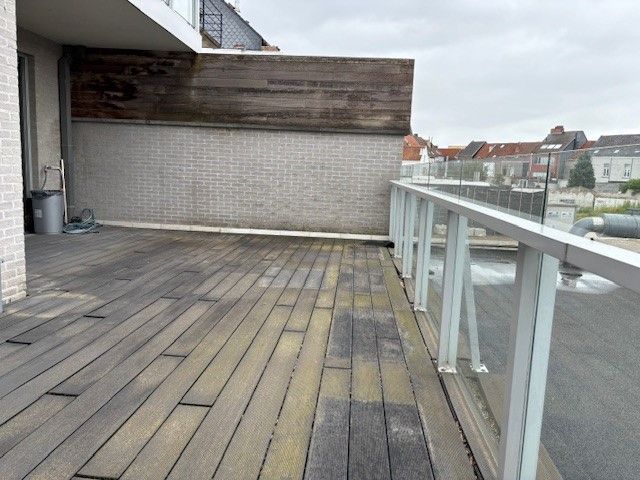 Centraal gelegen 2- slaapkamer appartement met 2 terrassen en berging. ENERGIELABEL A! foto 4