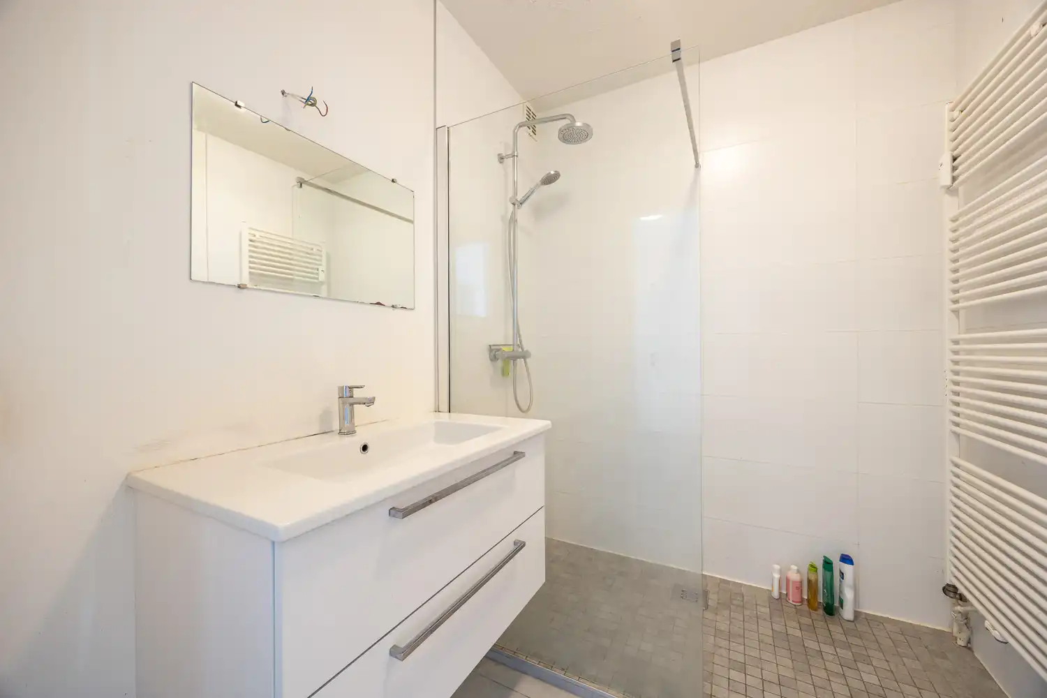 Instapklaar en smaakvol gerenoveerd appartement met 2 slaapkamers op een uitstekende locatie op de grens Deurne/Borgerhout foto 17