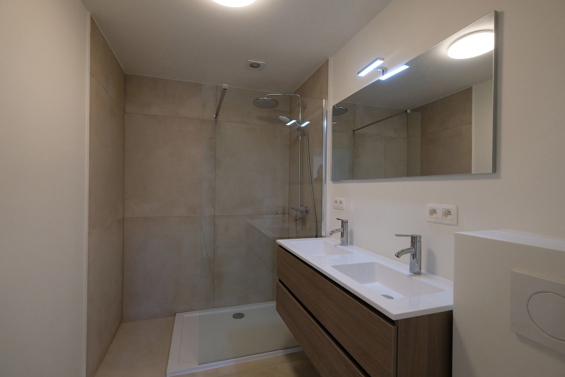 Leuk appartement op toplocatie foto 6
