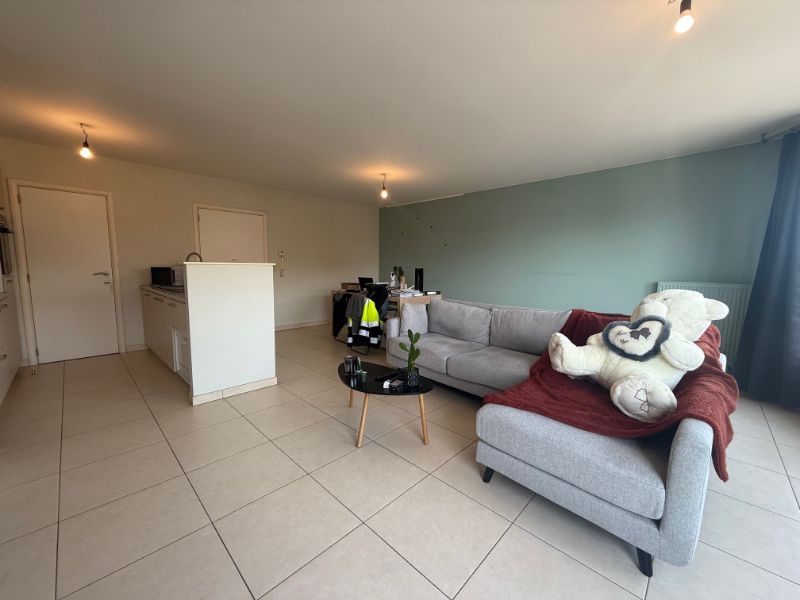 Centraal gelegen, lichtrijk appartement met 1 slaapkamer en dressing foto 3