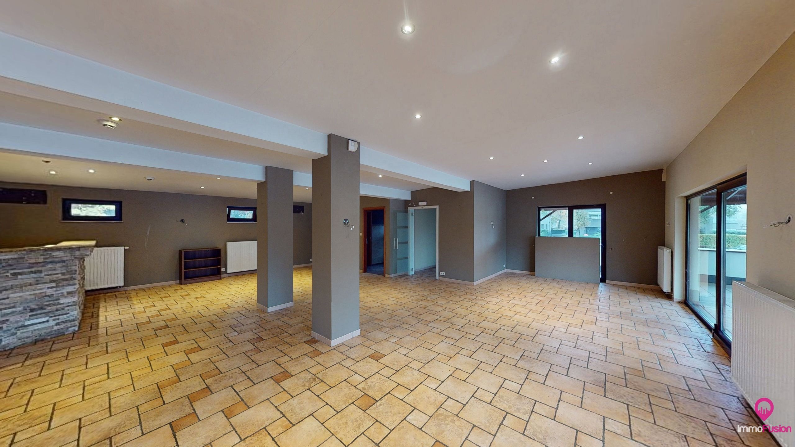 Exclusieve combinatie: woon- en handelspand in Heusden-Zolder! foto 3