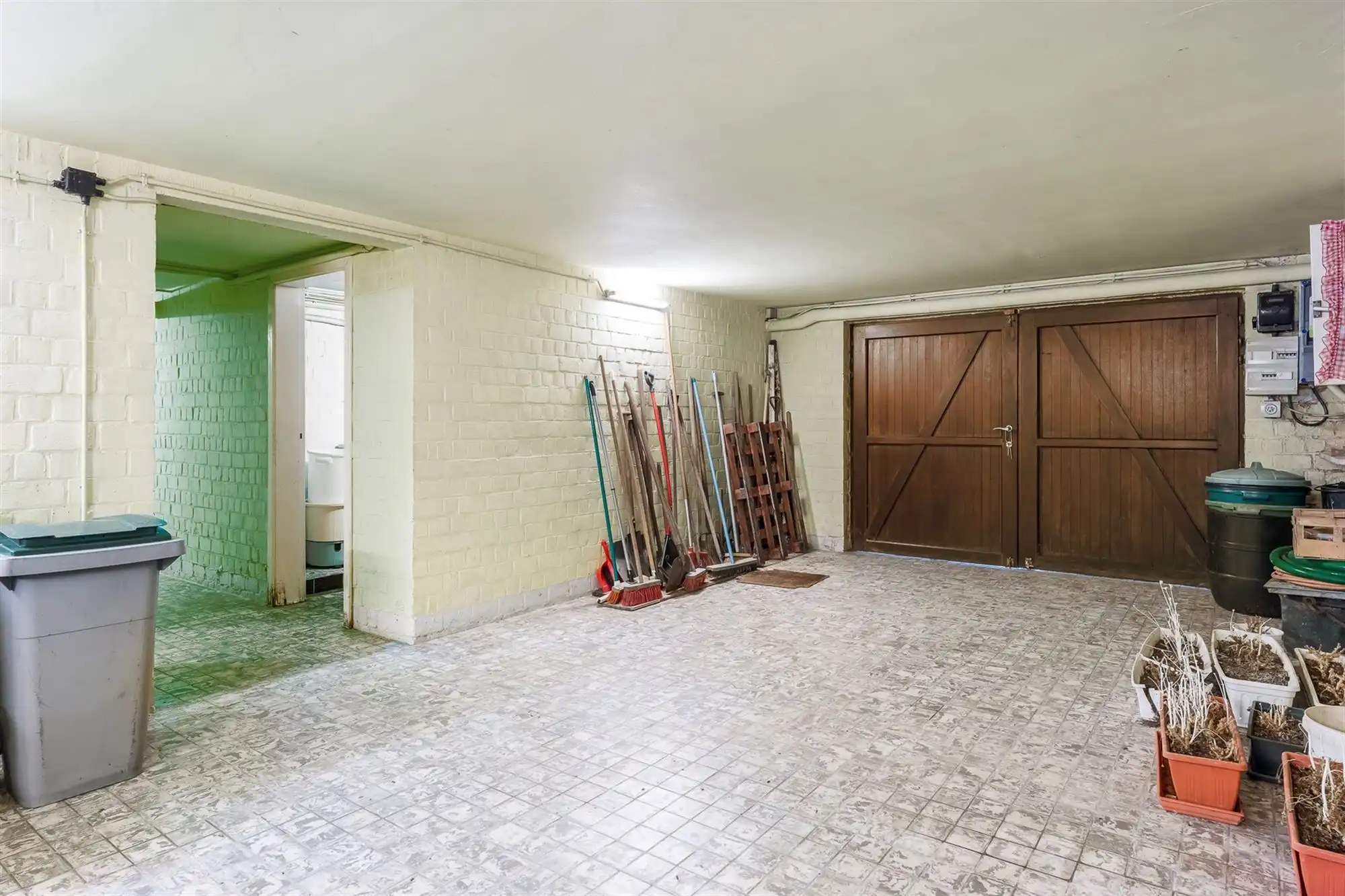 OP TE FRISSEN GELIJKVLOERSE WONING MET 3 SLAAPKAMERS OP EEN RUIM PERCEEL IN HET CENTRUM VAN OOSTHAM foto 16