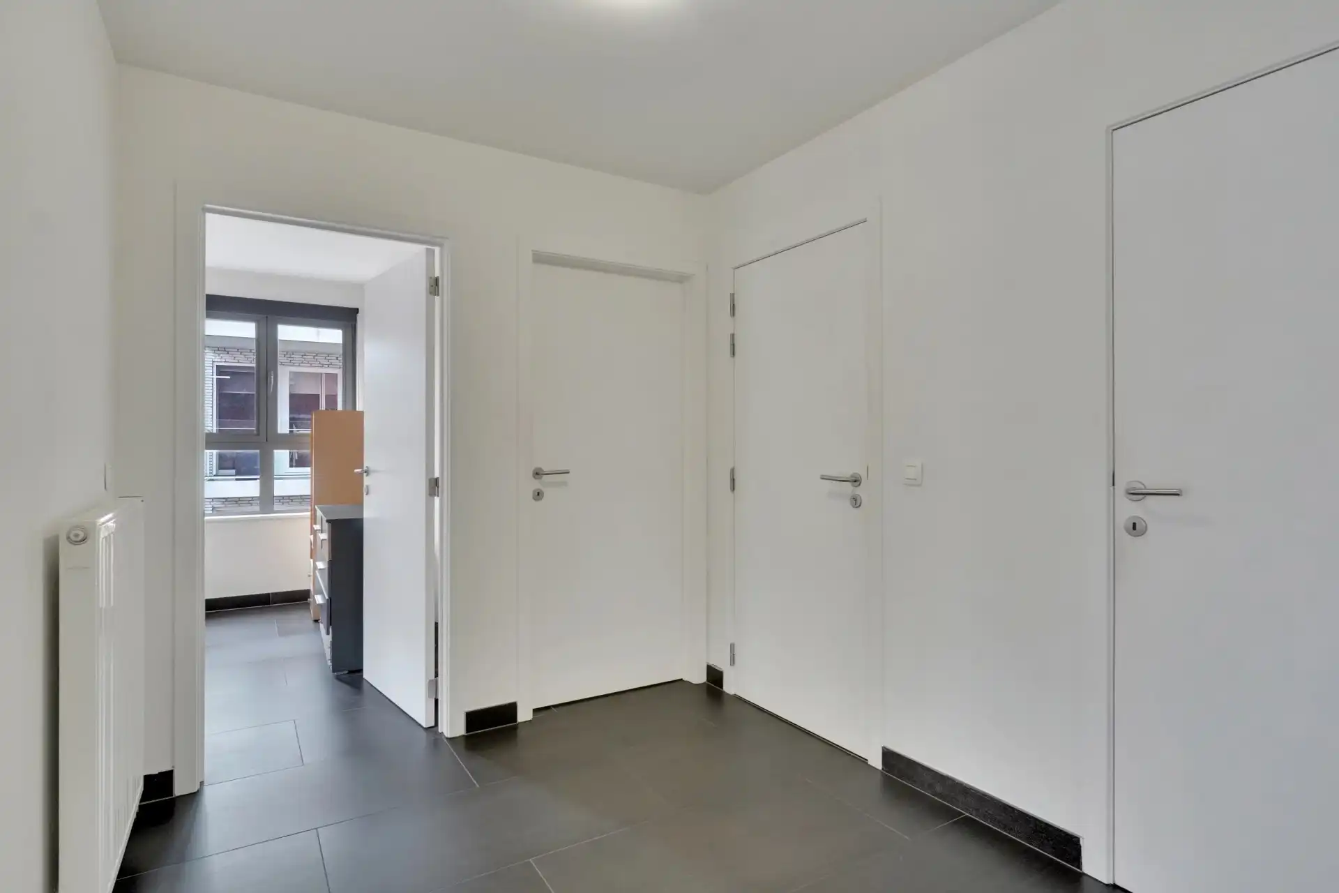 Modern appartement met 2 slaapkamers foto 20