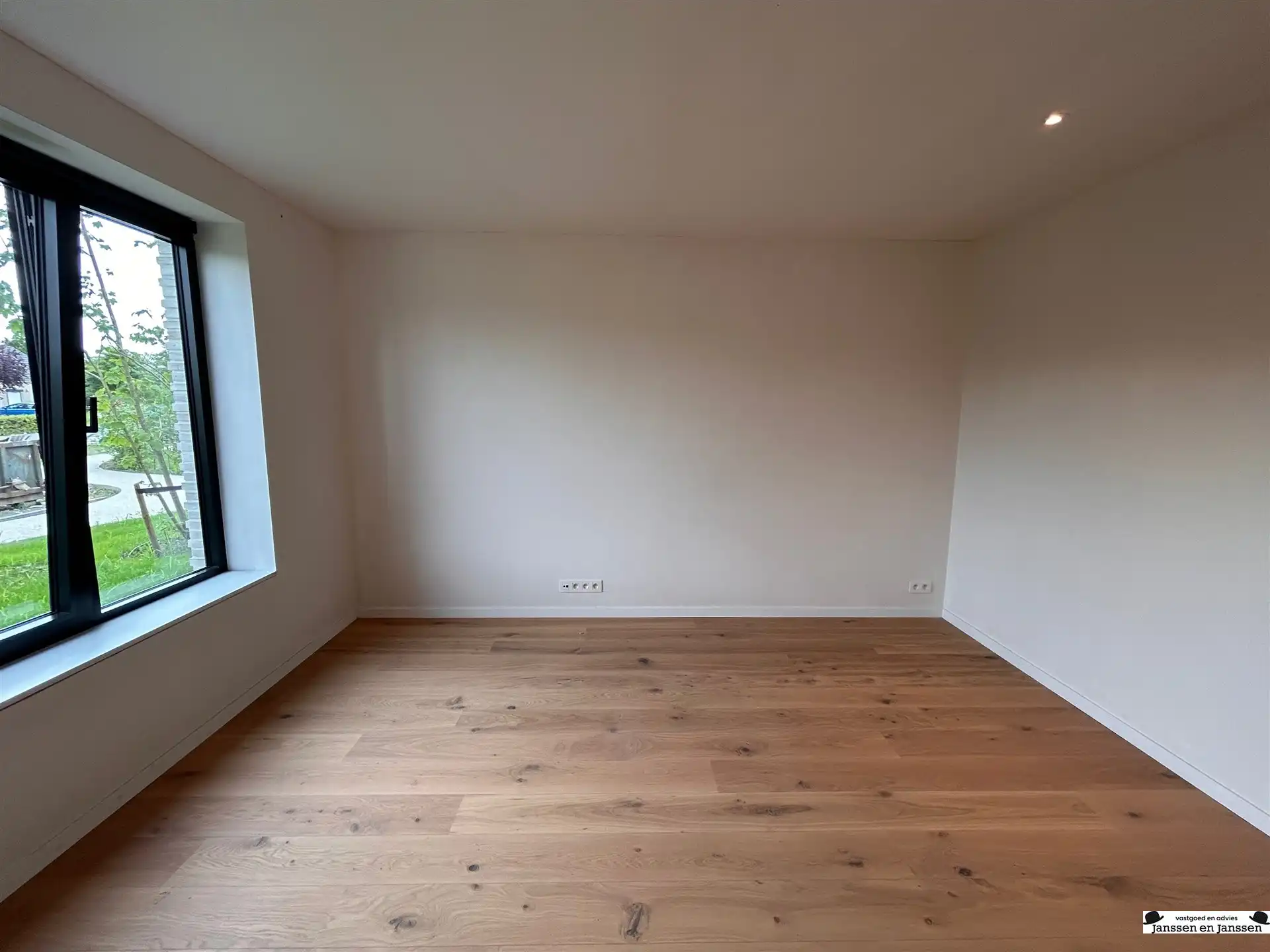BEN-woning met 4 slaapkamers in het hartje van Gooreind foto 4