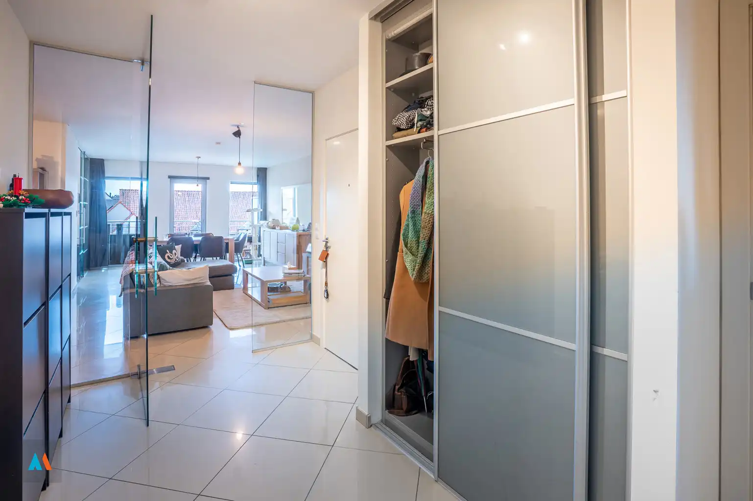 Appartement met twee slaapkamers en een garagebox foto 8