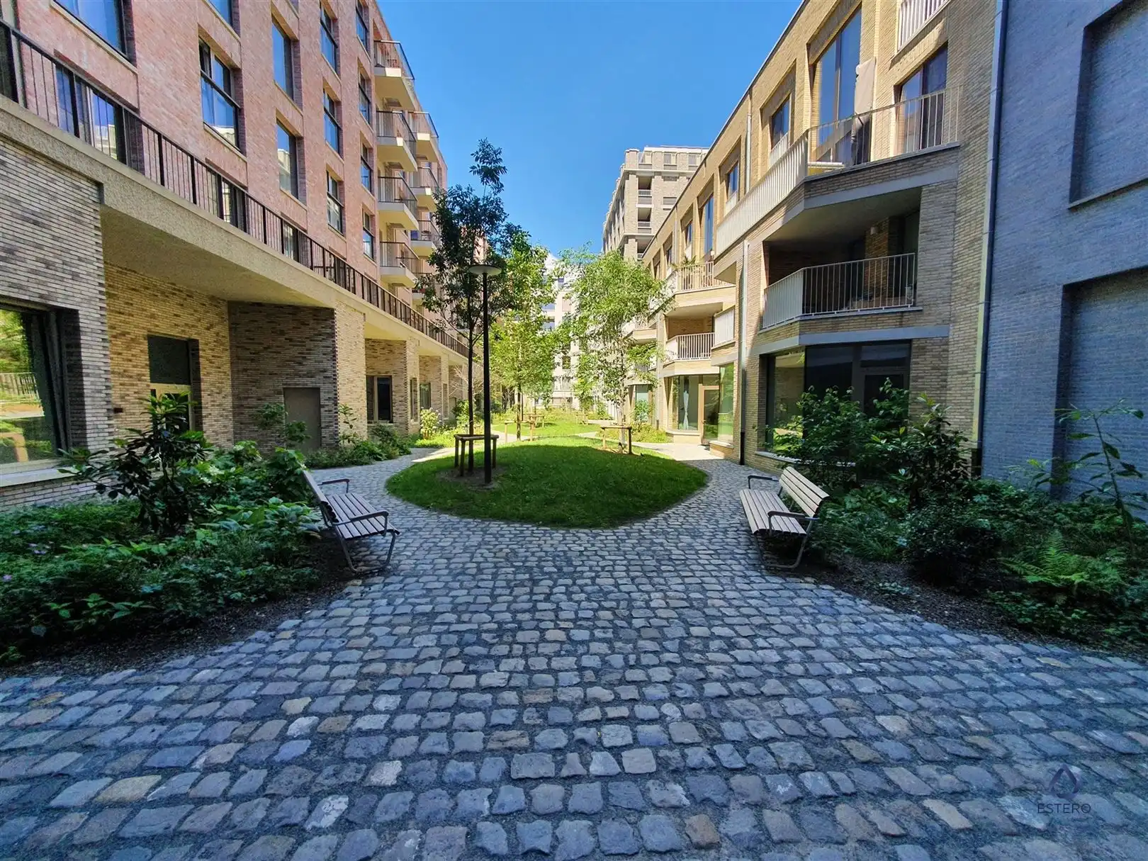 Ondergrondse parkeerplaats aan 't Eilandje foto {{pictureIndex}}