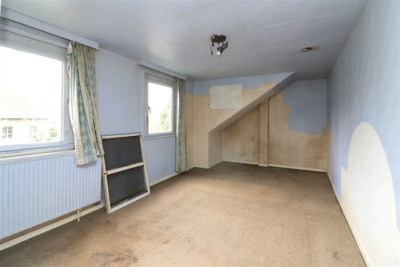 karaktervol, geliefde ligging, 6 slpk, te renoveren foto 21