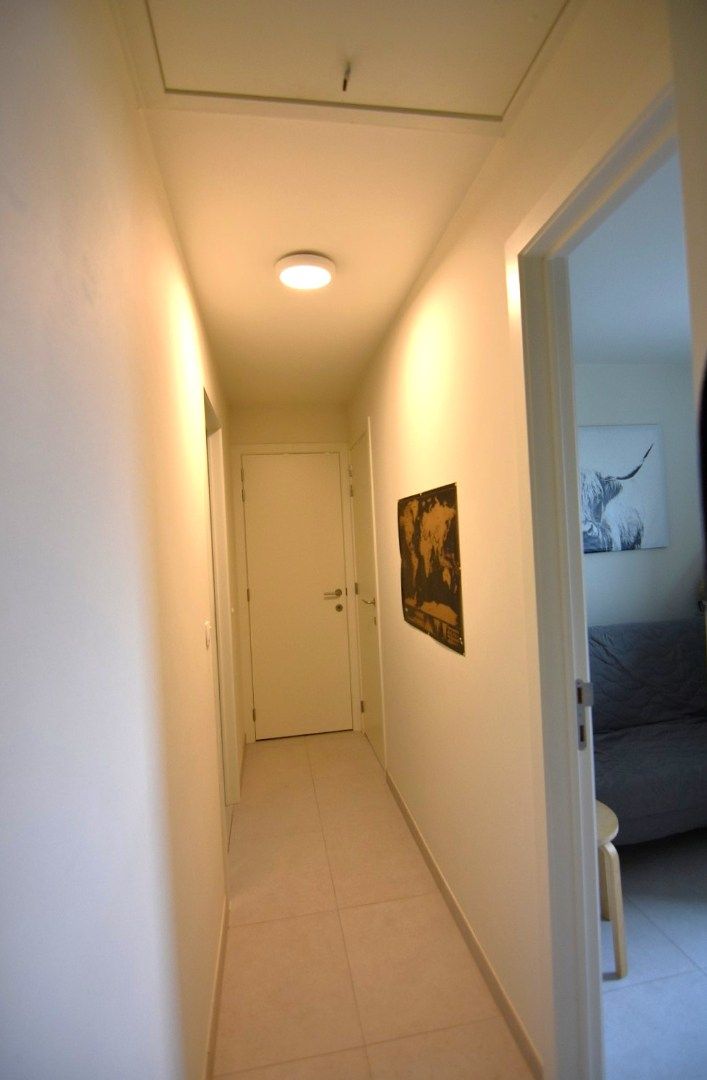 Lichtrijk 2-slpk appartement met privé parking nabij Rumbeke foto 18