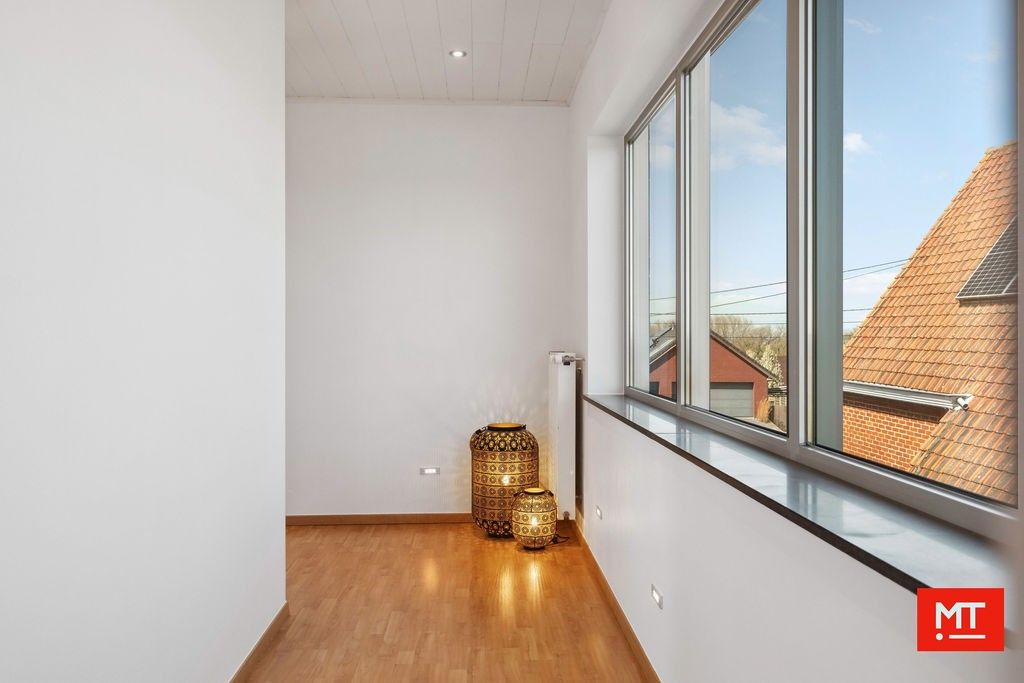 Moderne villa met landelijk uitzicht te koop in Passendale foto 22