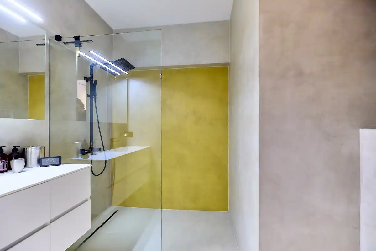 Hoogwaardig gerenoveerd villa-appartement met grote zonnige tuin. foto 13