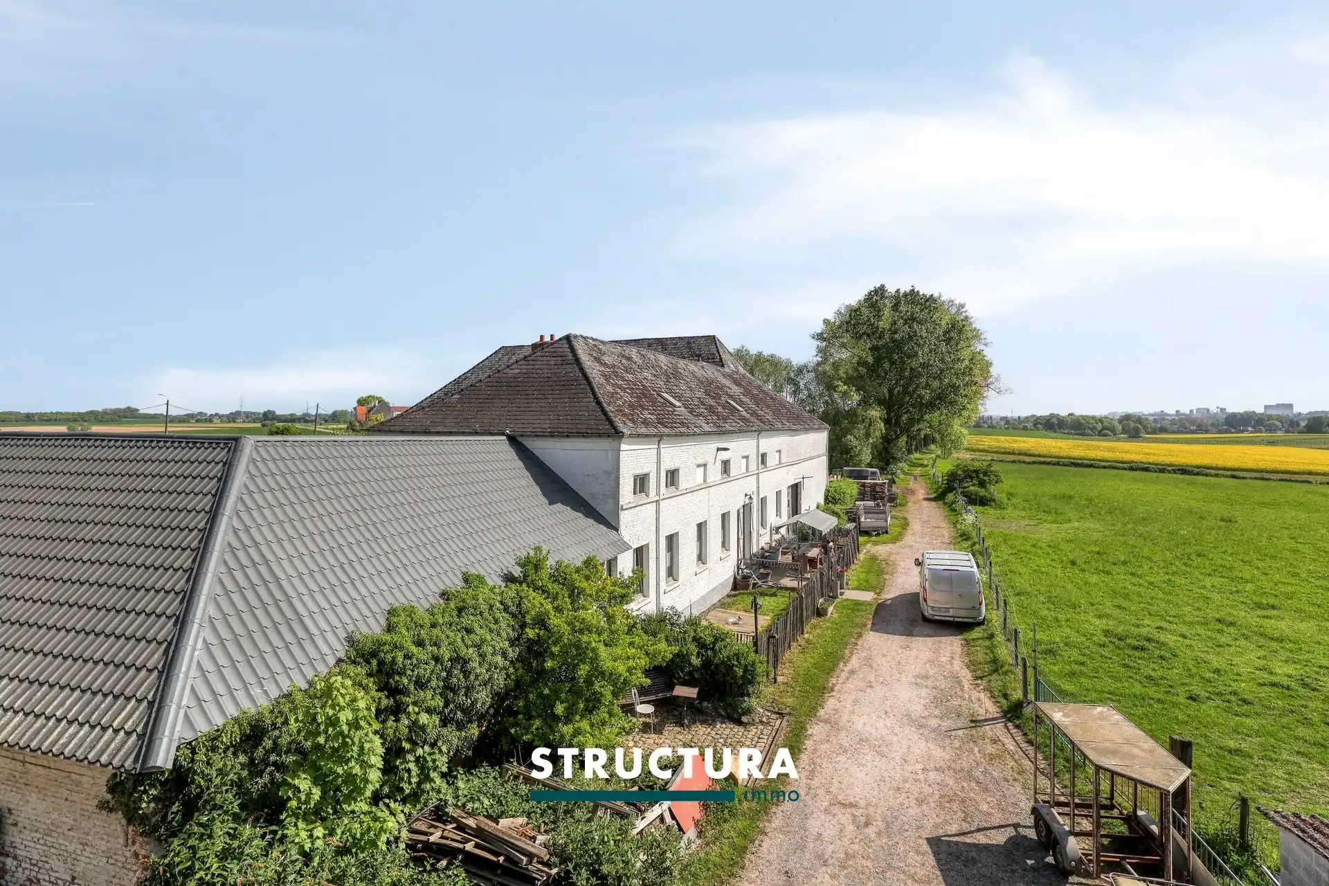 Hoeve met veel potentieel foto 23