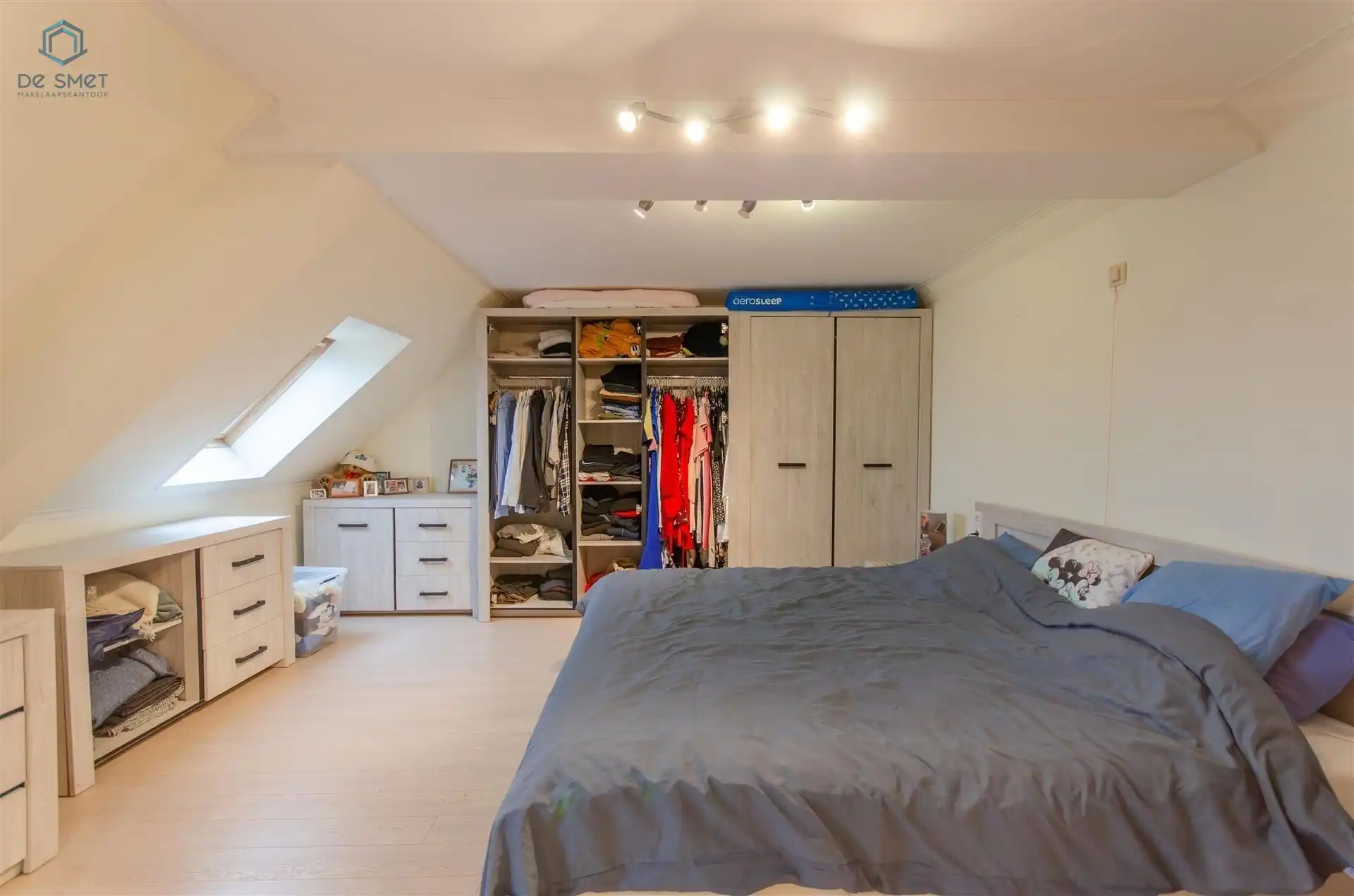 Charmante woning met 3 slaapkamers in Deinze foto 11