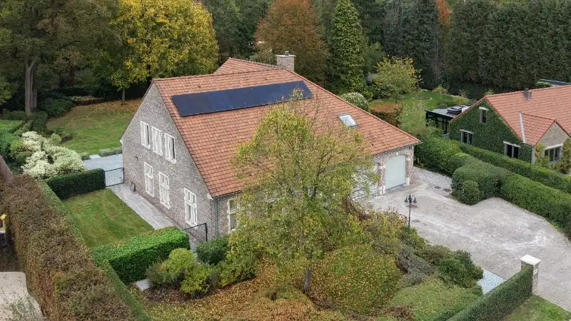 Zeer ruime villa van 432m² op 21 are vlakbij golf-en meerdomein foto 24