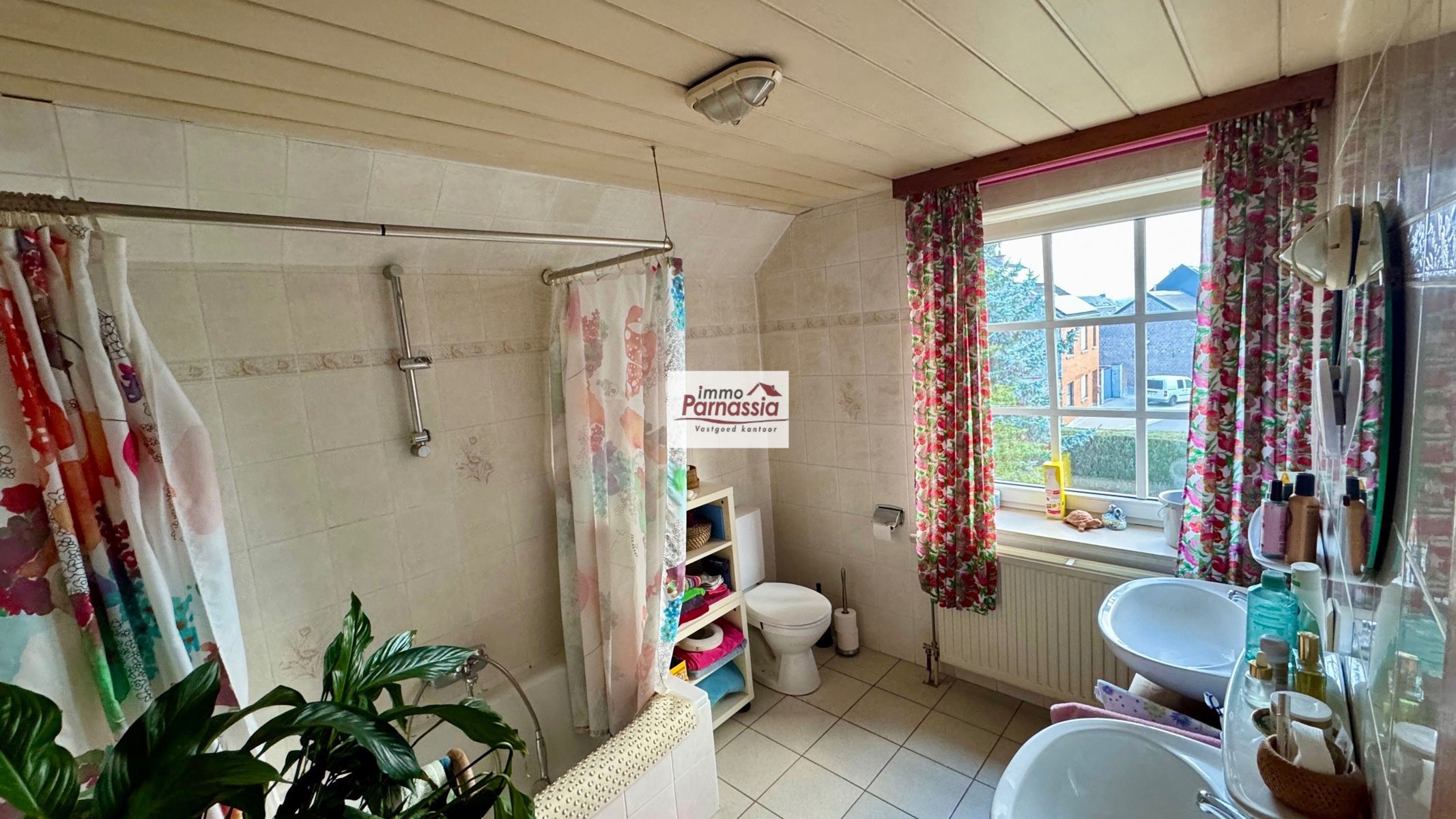 Huis te koop foto 14