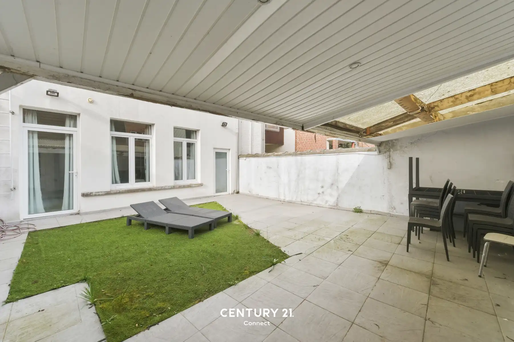 Eengezinswoning ideaal voor grote of samengestelde gezinnen foto 3