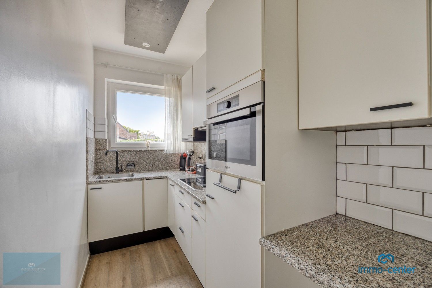 Instapklare halfopen woning met zonnepanelen en garage in Diepenbeek foto 7