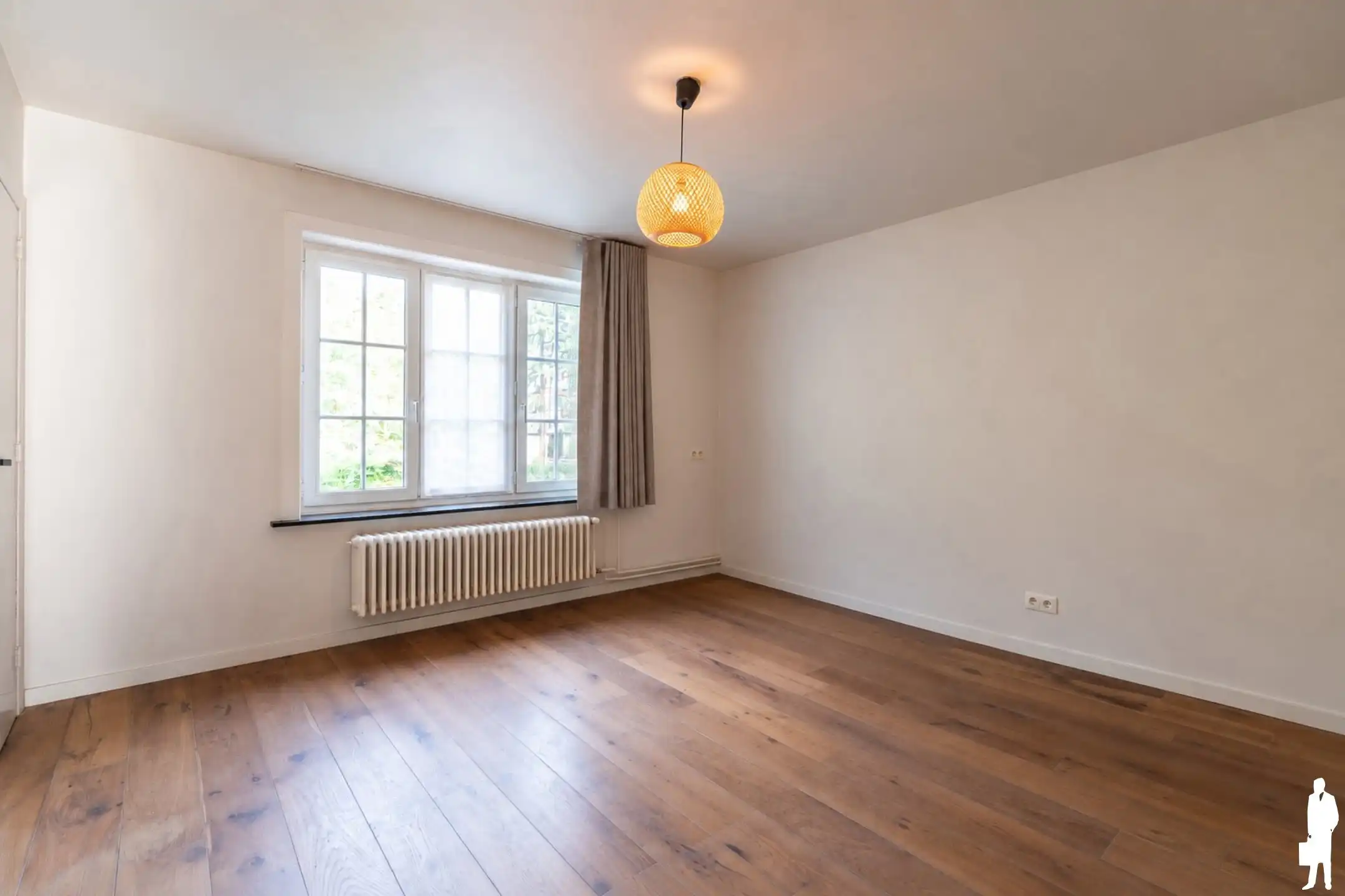 Karaktervolle gerenoveerde woning met 3 slaapkamers foto 11