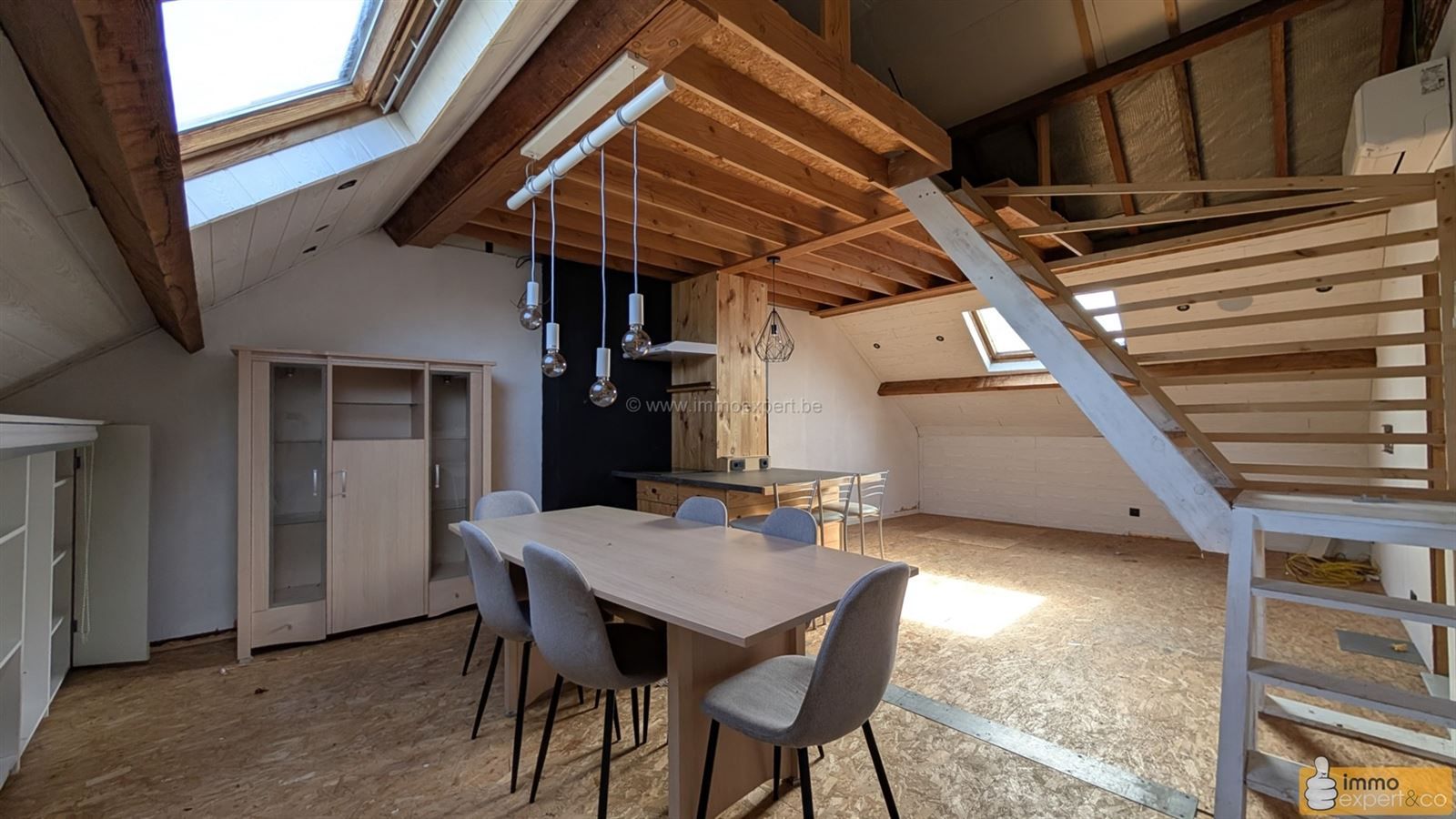 LIEDEKERKE: Centraal gelegen met vele opportuniteiten foto 11