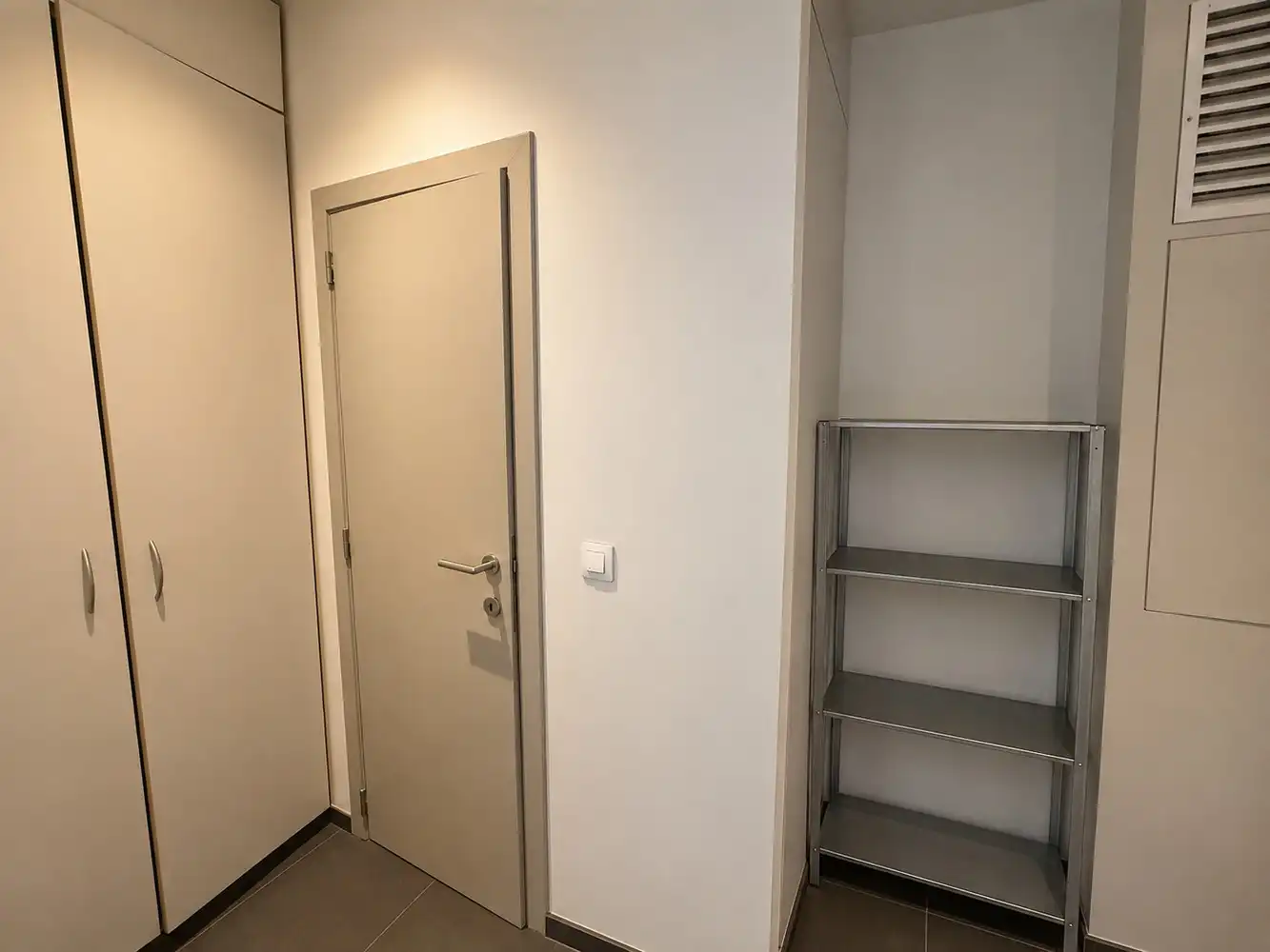 Centraal gelegen appartement met 2 slaapkamers in hartje Antwerpen foto 10