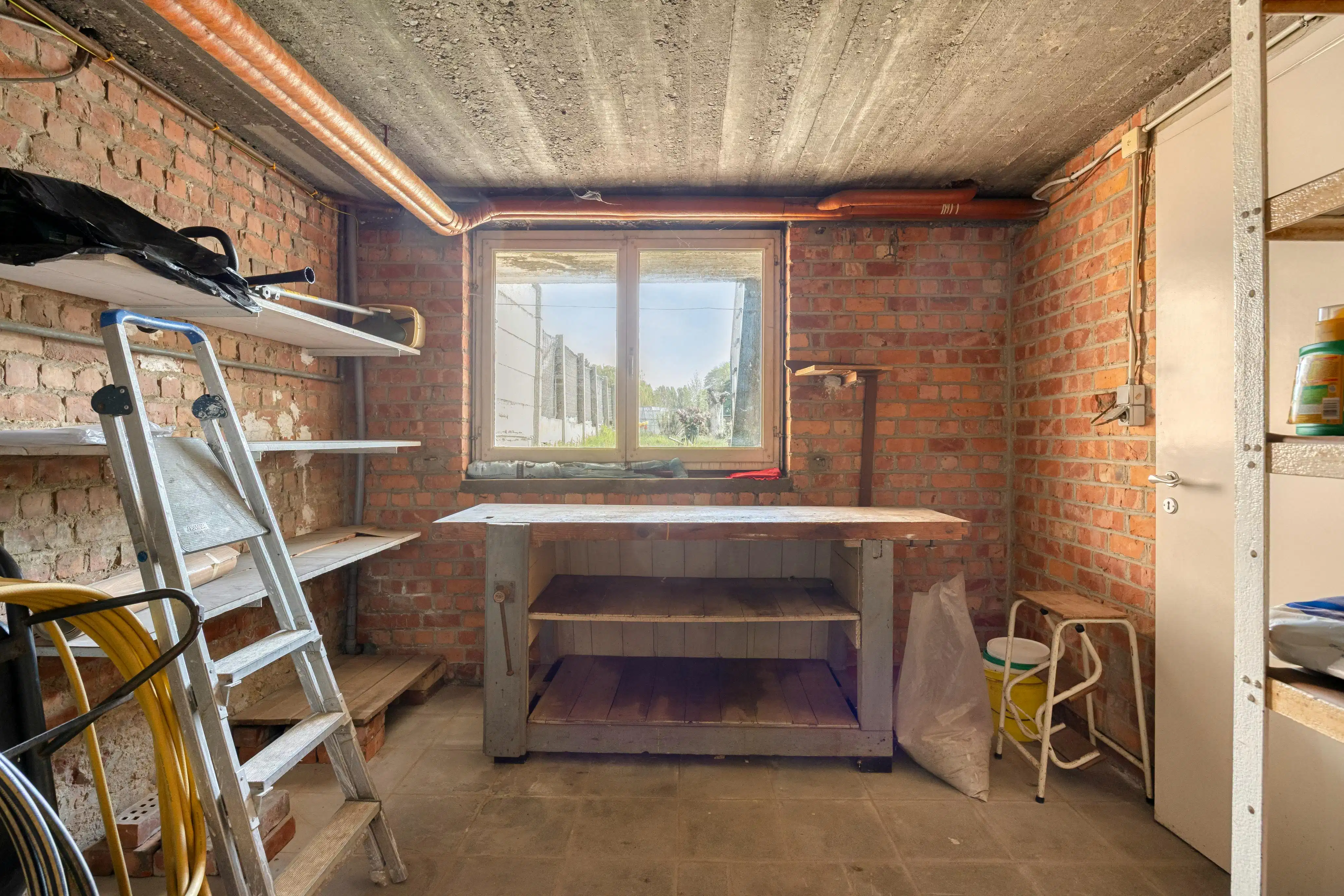 Charmante 2-gevelwoning met eindeloos potentieel op een groot perceel in Strombeek-Bever foto 20