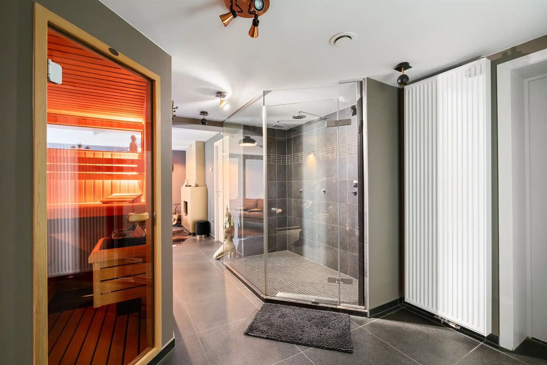 Exclusieve luxe villa met privéwellness  foto 20