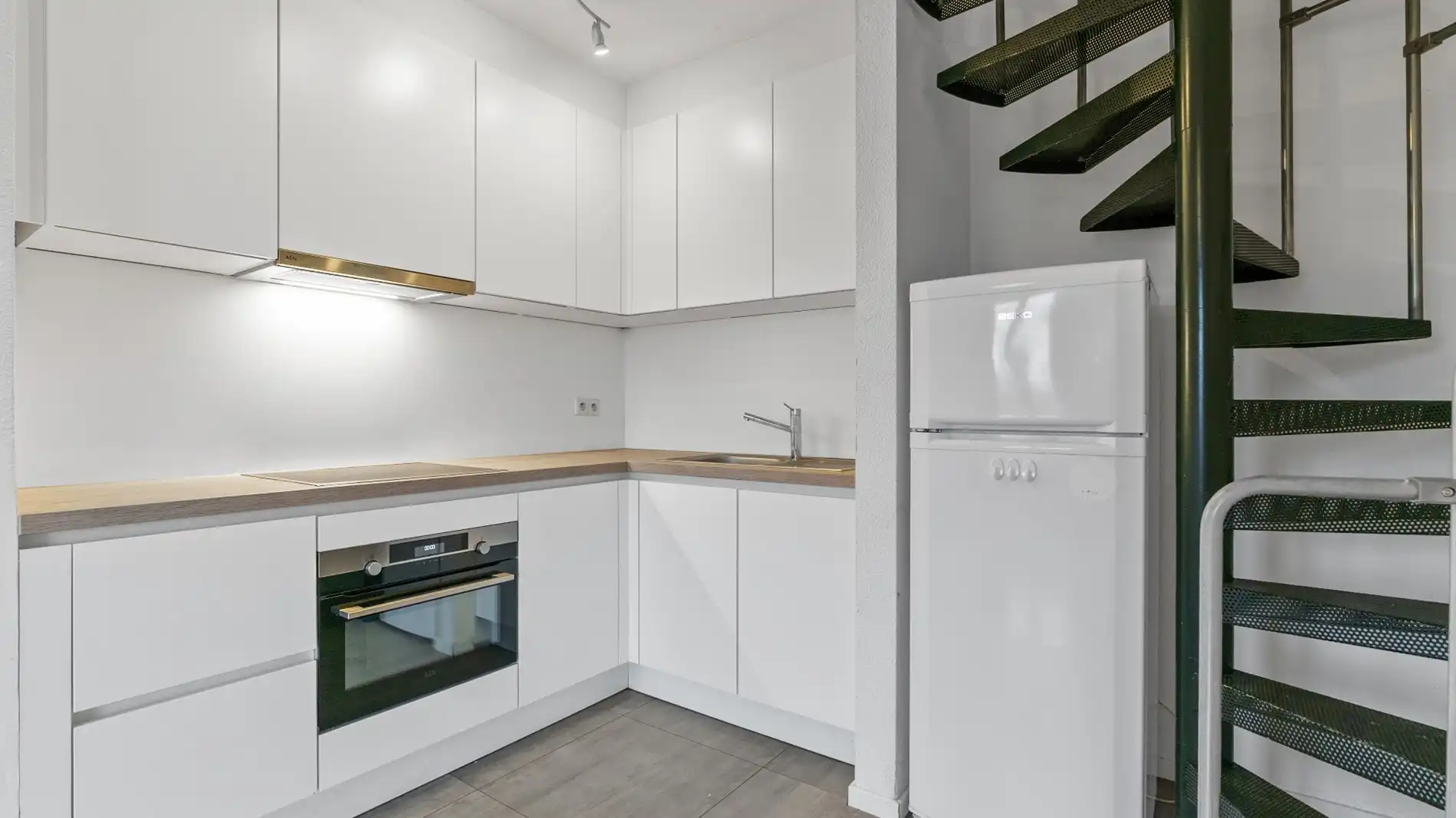 KESSEL-LO - 2 slk appartement + garage foto 6