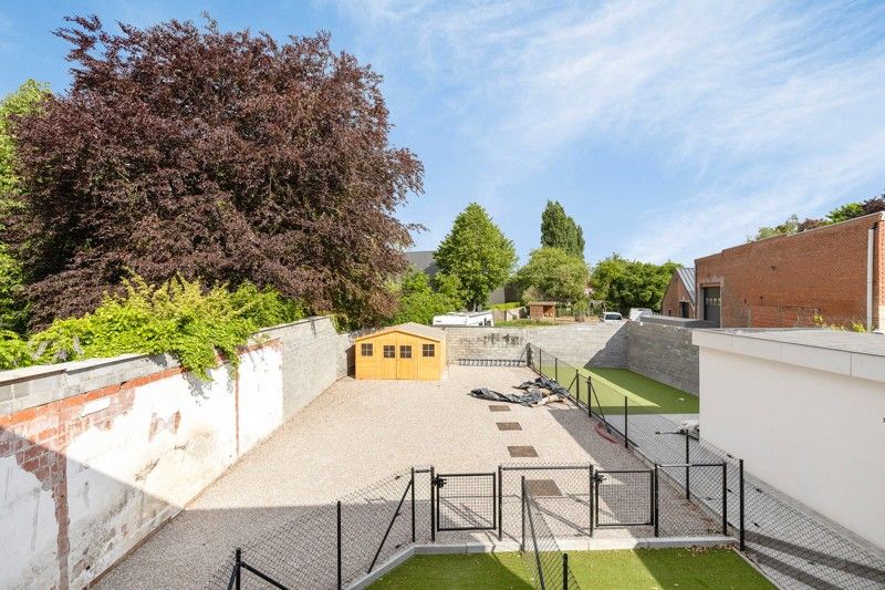 Volledig gerenoveerde woning met 3 slaapkamers, tuin, terras en parkeerplaats TE KOOP in Beveren-Leie! foto 22