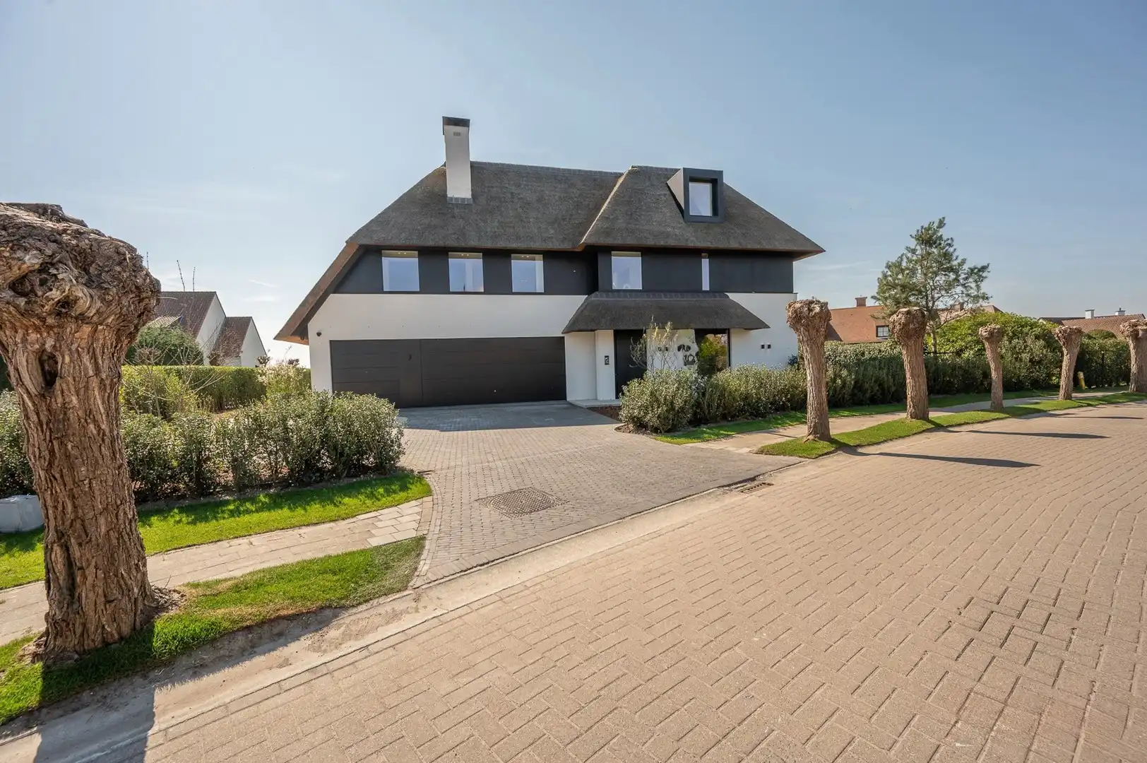 Uitzonderlijke luxueuze nieuwbouwvilla met zwembad in een residentiële buurt te Knokke foto 33