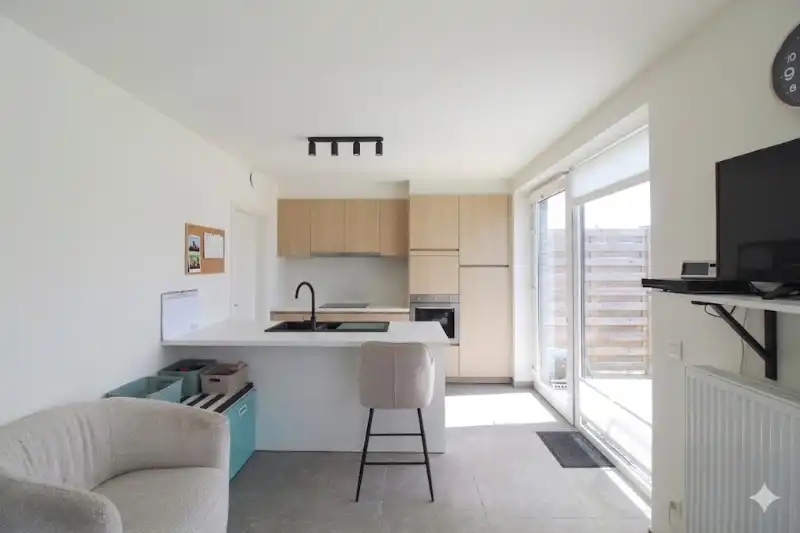 Energiezuinige halfopen woning in Meulebeke foto 4