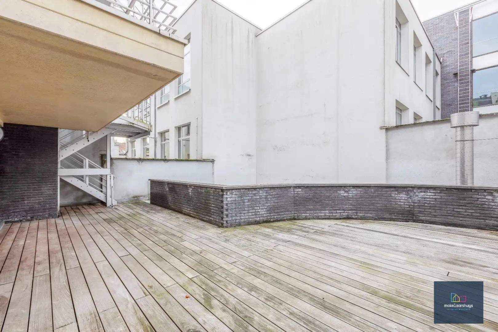 2slp. app. met schitterend terras in centrum Gent foto 10