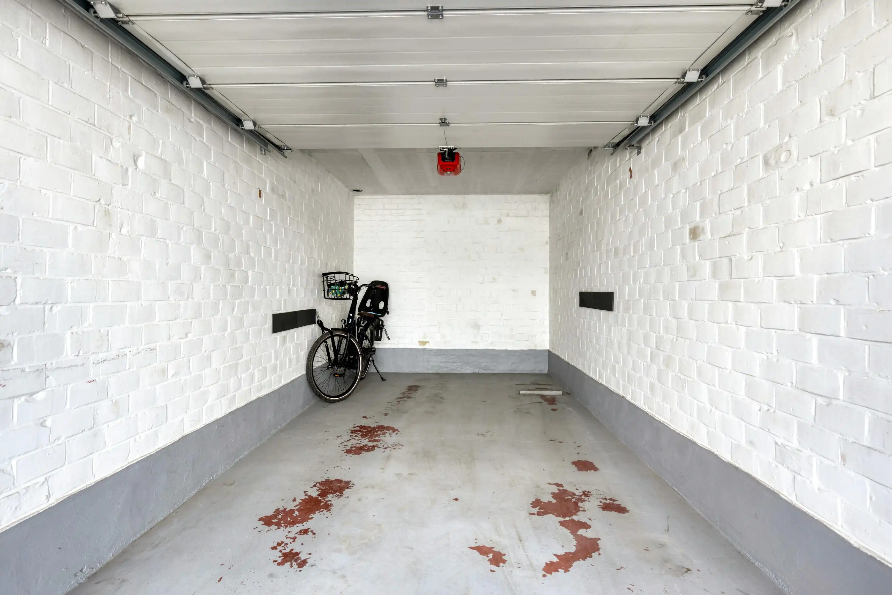 Kwalitatief appartement met 3 slaapkamers te koop in Merksem foto 22