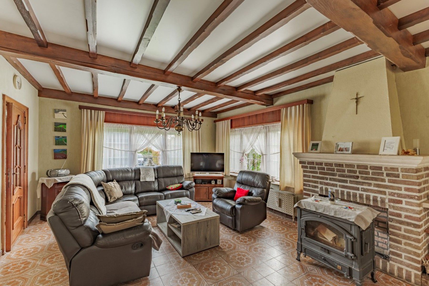 Ruime, rustig gelegen villa foto 6