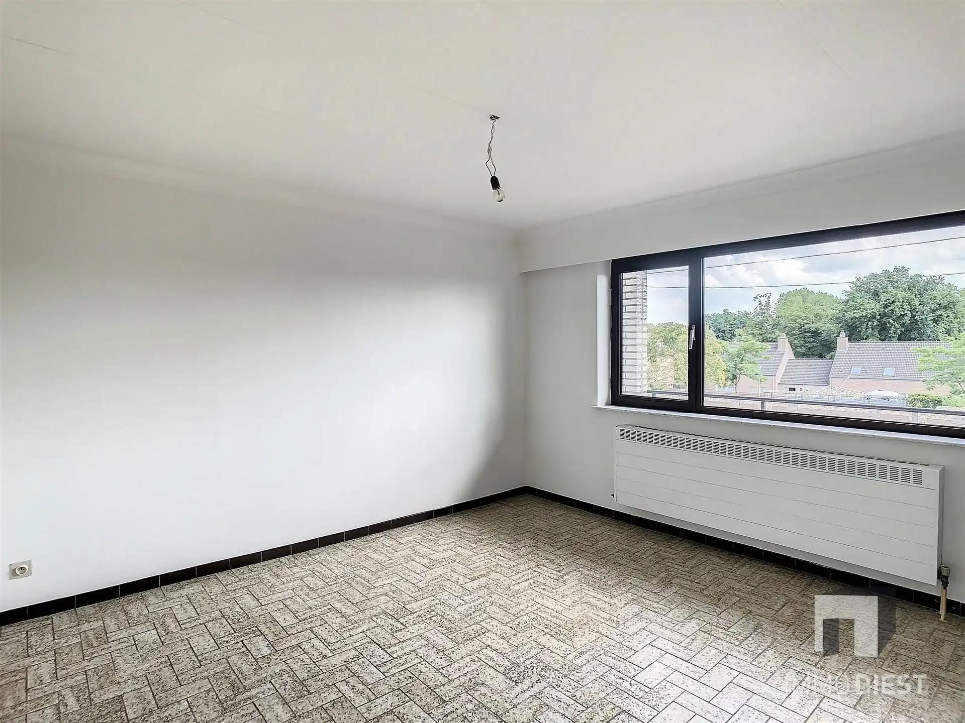 Gerenoveerd appartement met twee slaapkamers in het hartje van Hulst (Tessenderlo) foto 16