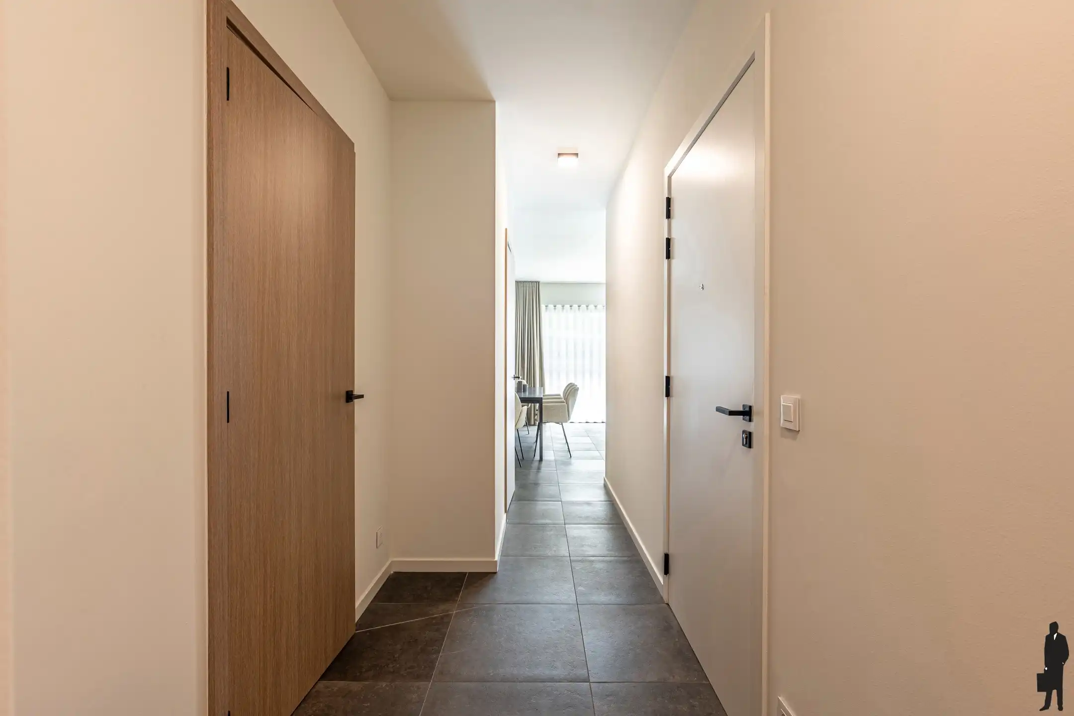Uitstekend instapklaar appartement met groot terras in Arendonk foto 13