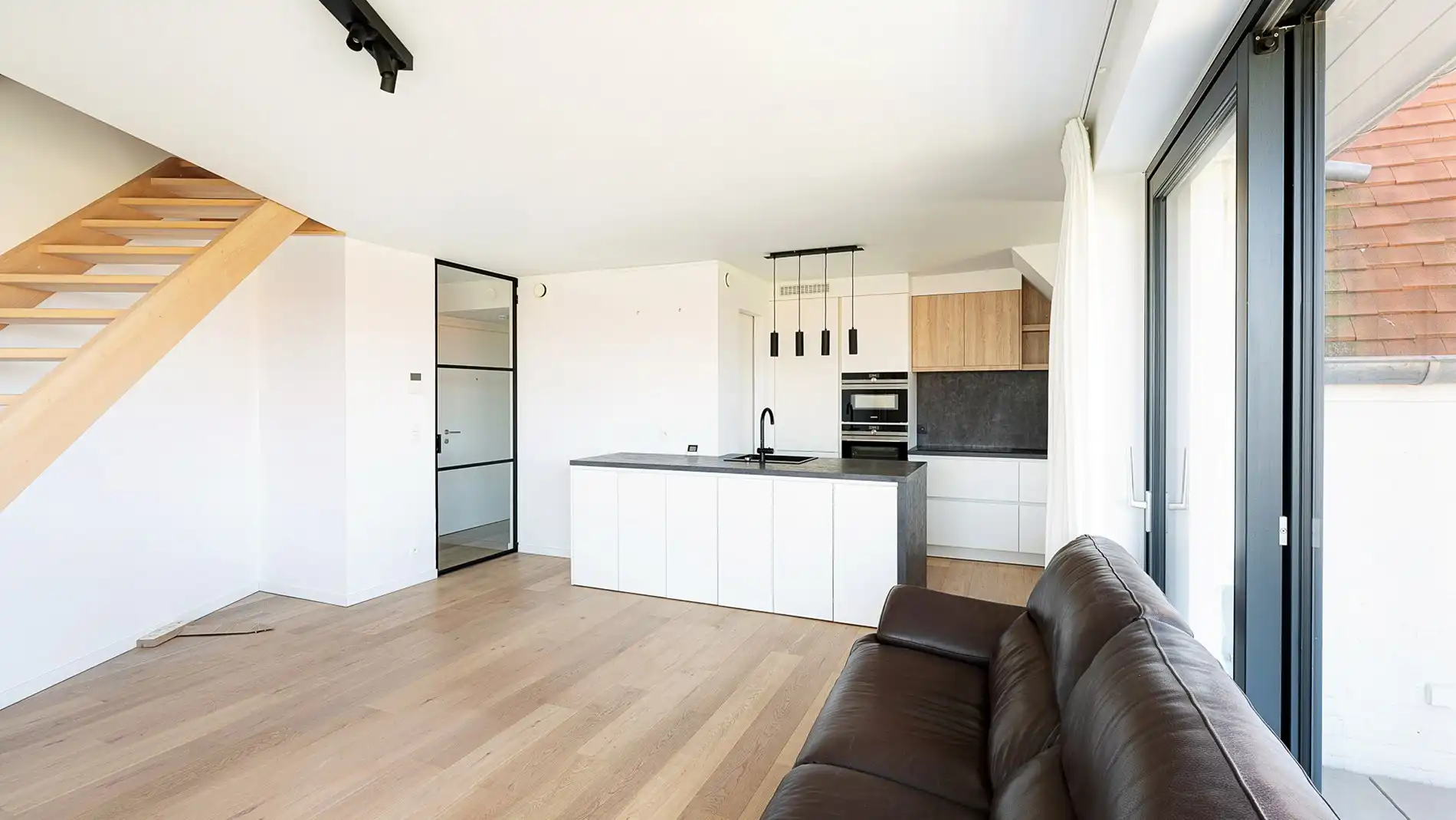 Penthouse met ruim terras te koop in Residentie Meerzicht foto 6