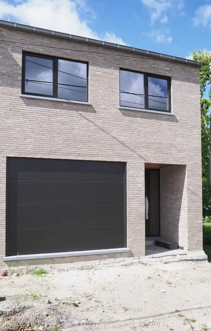 Unieke halfopen woning op een mooie ligging in de Klijtberg te Vichte met 4 kamers en gezellige tuin. foto 11