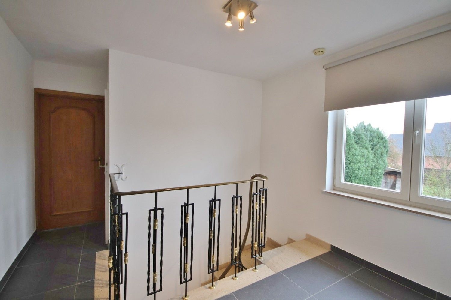 Ruime instapklare woning met 3 slaapkamers foto 19